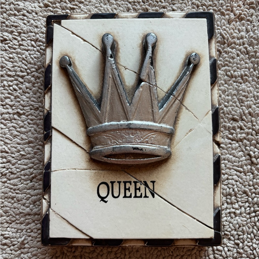 Sid Dickens T-25 Queen, memory block